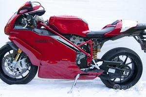 Ducati 749 - 2004