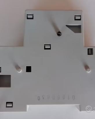 Sganciatore di minima tensione