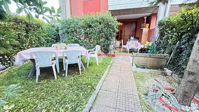 2 LOCALI A DESENZANO DEL GARDA