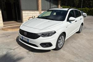 FIAT Tipo 1.3 Mjt S&S SW Easy