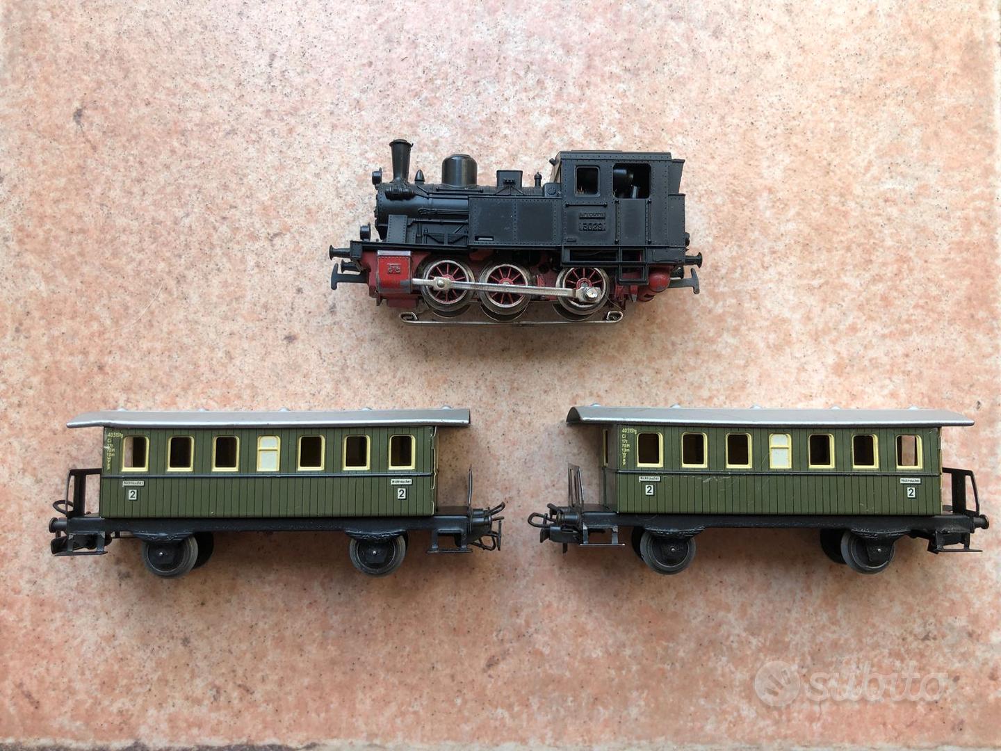 trenini MARKLIN vintage loco 3029 vagoni 40515 Collezionismo - Main Image