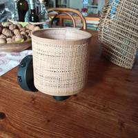 Lampada da comodino a parete