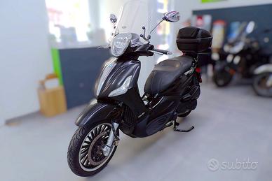 SCOOTER PIAGGIO BEVERLY 300 i.e. ABS AS-R DEL 2018