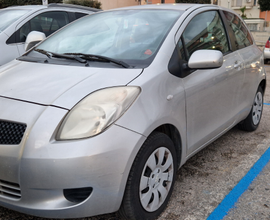 Toyota yaris 1.0 pochi km Nessun lavoro da fare