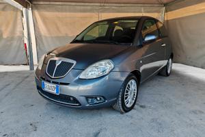 Lancia Ypsilon 1.3 Mjt 90 CV Platino