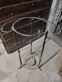 portacatino in ferro antico vintage