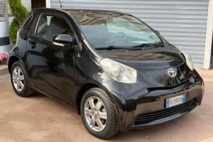 Toyota iQ 1.0