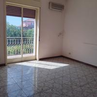 5 Vani Corso Sicilia Motta Sant' Anastasia