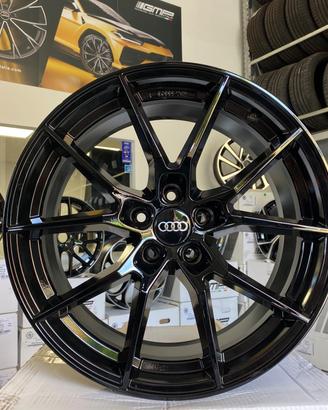 Cerchi NUOVI Audi S3 A3 raggio 19 8X19 ET45 5X112