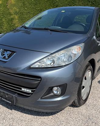 Peugeot 207 1.4 8V 75CV 3p. X Line