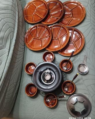 Utilissimo set fonduta per sei persone con scatola