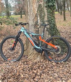 E-bike KTM pari a nuova