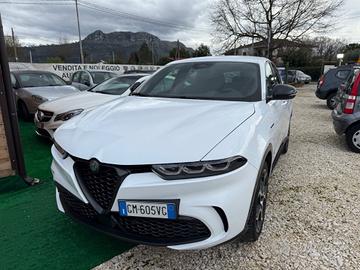 Alfa Romeo Tonale PLUG IN hibryd garanzia 48 MESI