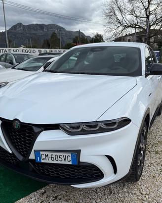 Alfa Romeo Tonale PLUG IN hibryd garanzia 48 MESI