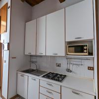 Monolocale soppalcato fra Castiglione e San Mamolo