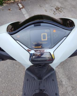 HONDA SH 125 SPORT