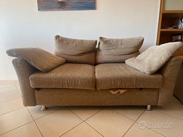 Divano 2 posti