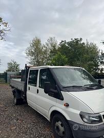 Ford transit doppia cabina