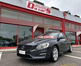 Volvo V60 2.0 d3 Momentum geartronic,