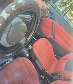 Pezzi smart (sedili,stereo ecc)
