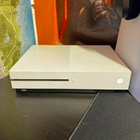 Xbox One S in perfette condizioni