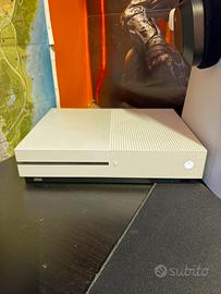 Xbox One S in perfette condizioni