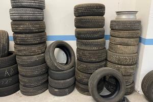 GOMME, BORCHIE E CERCHI IN LEGA