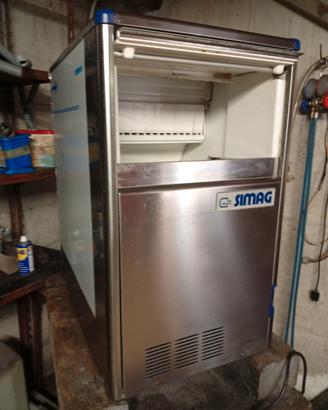 Macchina Fabbricatore Ghiaccio Simag 30 kg 