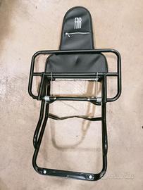 Portapacchi posteriore con schienale ET3