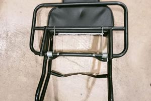 Portapacchi posteriore con schienale ET3