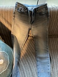 Jeans Armani exchange,taglia 29,denim  chiaro