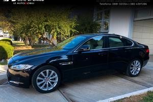 Jaguar XF 2.0 D 180 CV AWD aut. Prestige Business