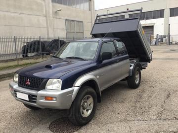 Mitsubishi L200 2.5 TDI 4WD Club cab cassone ribal