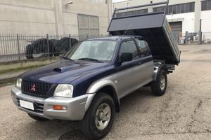 Mitsubishi L200 2.5 TDI 4WD Club cab cassone ribal