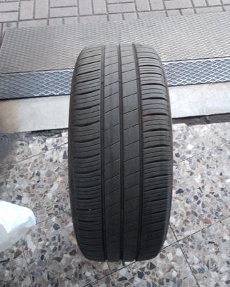 Pneumatici Goodyear usati
