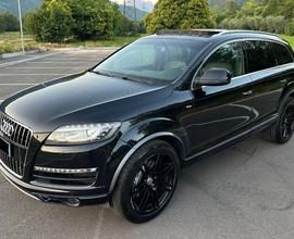 Audi q7 3.0 v6 240cv s line