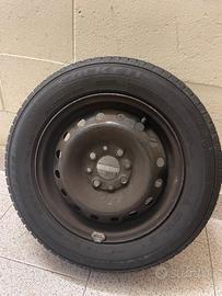 Cerchi in ferro R13 completi di gomme invernali 