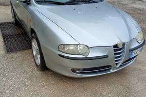 Alfa Romeo 147