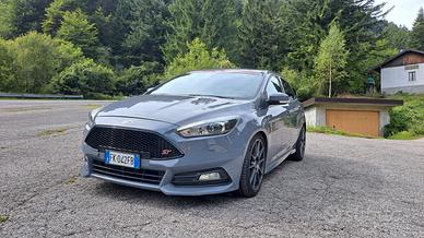 Ford Focus ST Diesel 185 cv