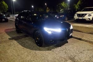 Stelvio edizione sport 210cv