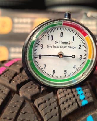 GOMME 225 60 18 NEVE GOODYEAR COME NUOVE