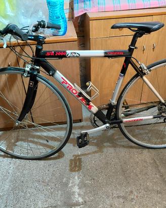 Bici corsa Protek SR 2000