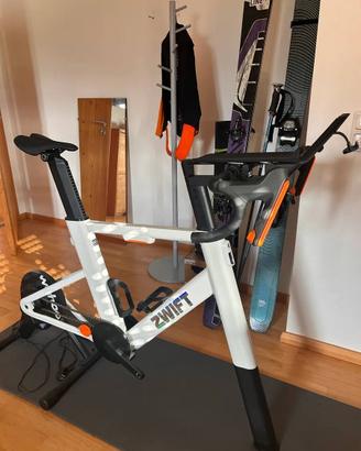 Zwift Ride+Wahoo KICKR CORE