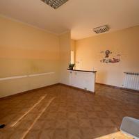 Appartamento di 80 mq da ristrutturare