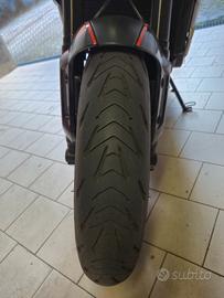 Coppia Michelin Road 5 (120/70 + 180/55) - Battist