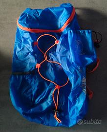 Zaino pieghevole multifunzionale salvaspazio