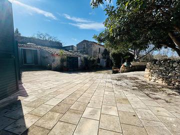 Villa singola - Chiaramonte Gulfi