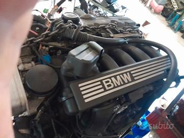 bmw motore 325i 218cv km 15.000