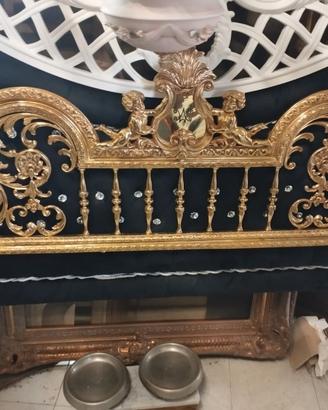 Letto in ottone bagnato in oro