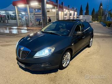 Lancia delta 1.6 120 cv tetto apribile